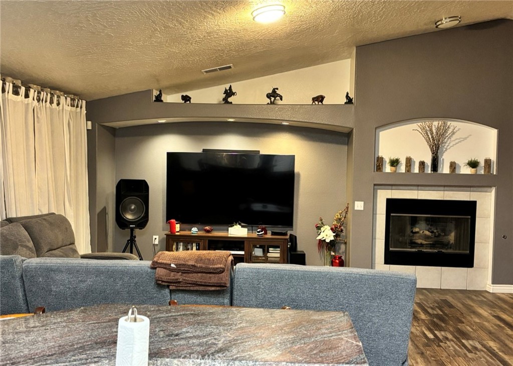 18261 Preston Street Property Photo 20