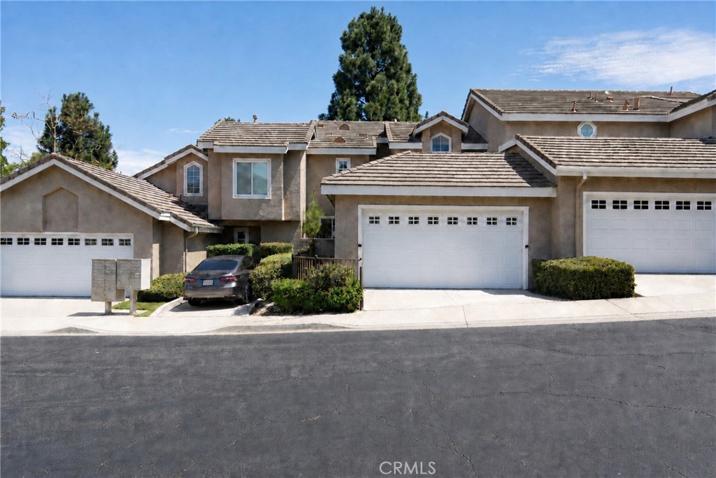 889 S Sapphire Lane Property Photo 1