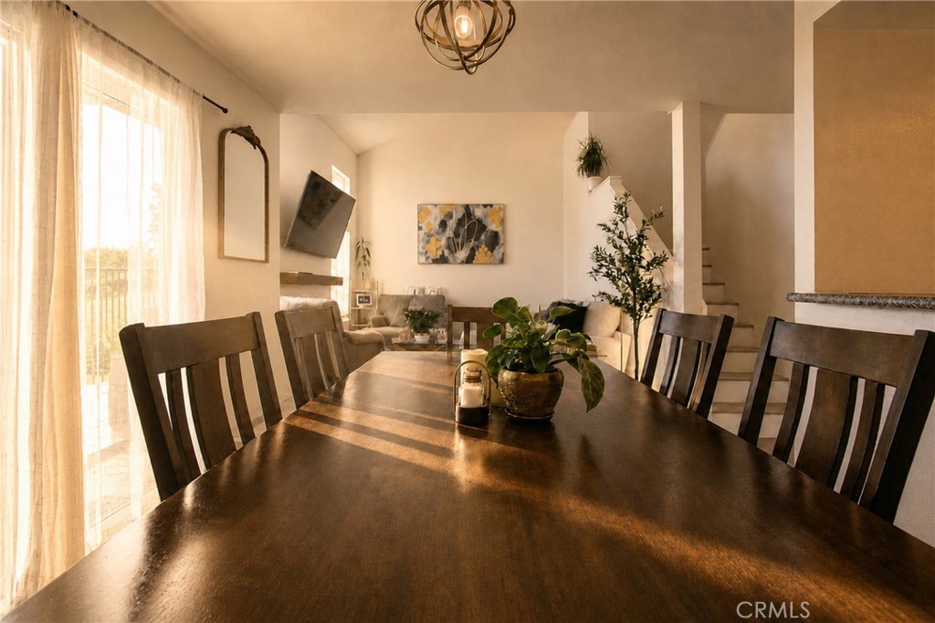 889 S Sapphire Lane Property Photo 1