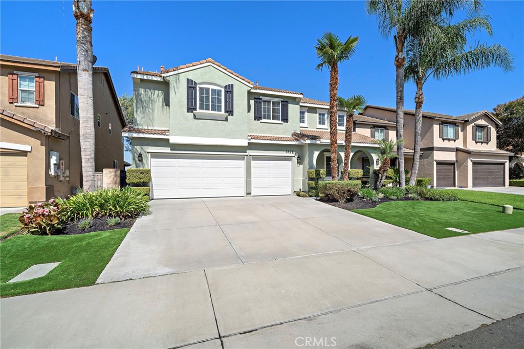 7621 Coffeeberry Property Photo