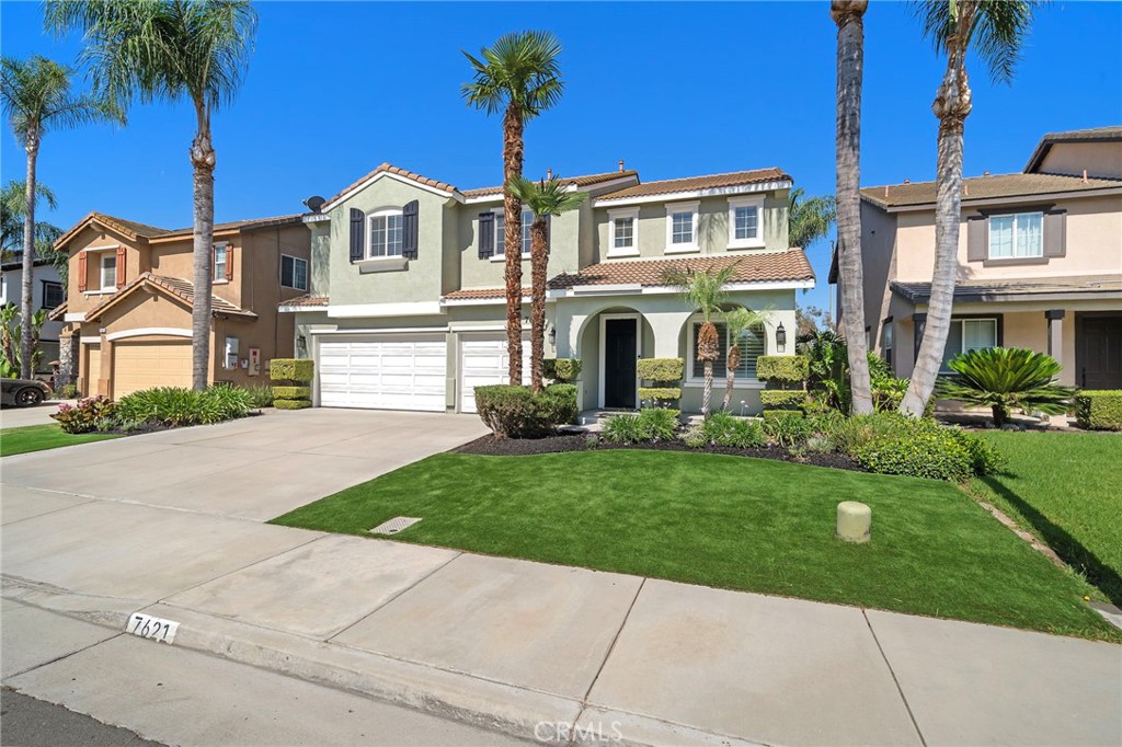7621 Coffeeberry Property Photo 3