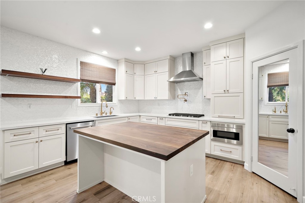 7621 Coffeeberry Property Photo 14