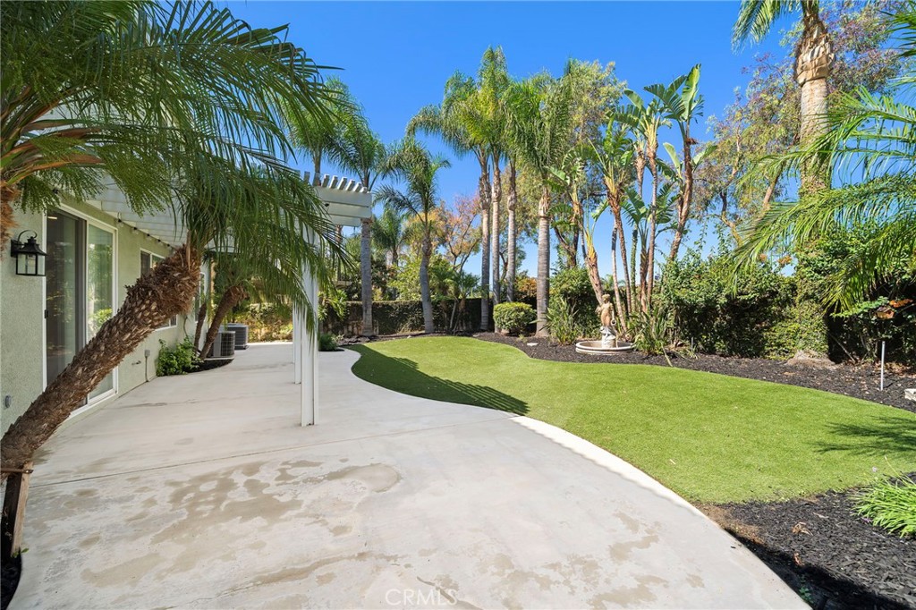 7621 Coffeeberry Property Photo 33