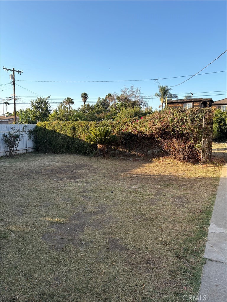 14141 Light Property Photo 2