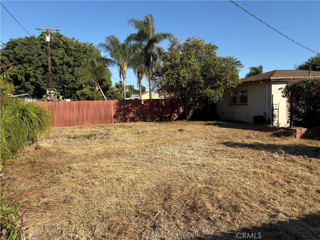 14141 Light Property Photo 4