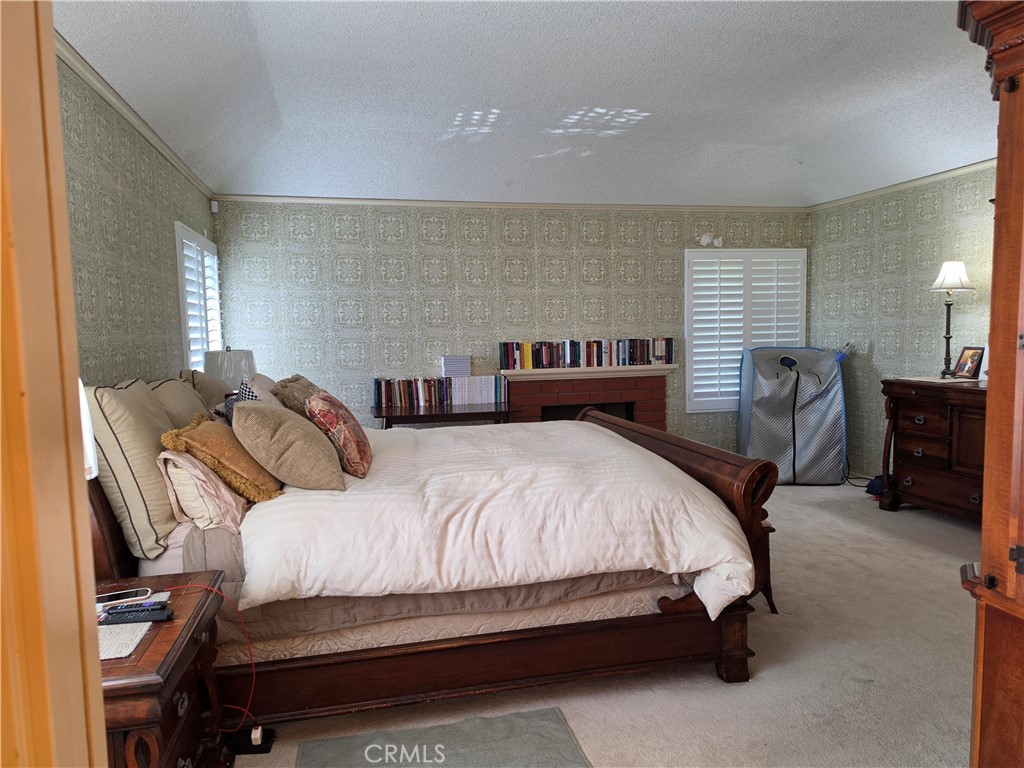 826 N Red Robin Property Photo 10