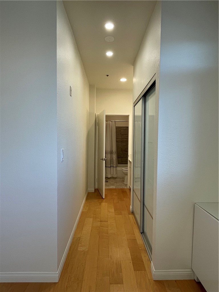 533 S St Andrews Place 319 Property Photo 12