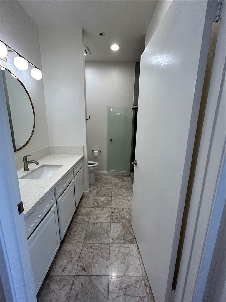 533 S St Andrews Place 319 Property Photo 19