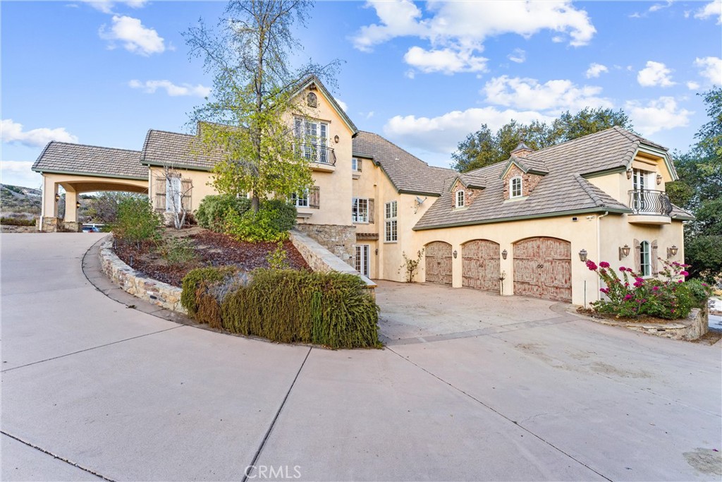 38557 Via Majorca Property Photo 2