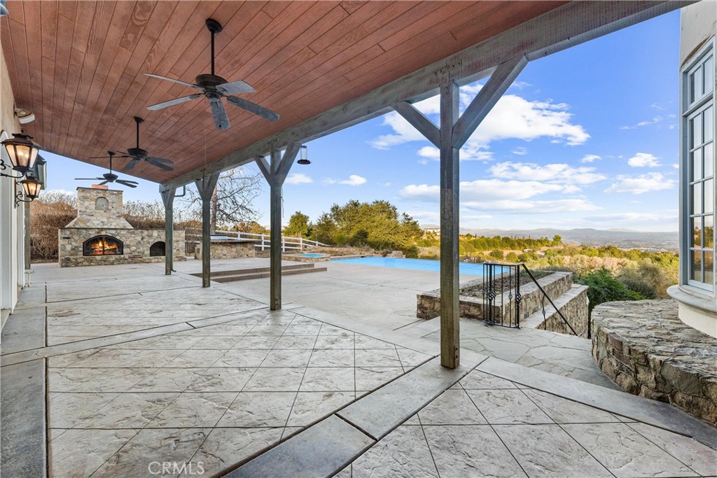38557 Via Majorca Property Photo 43