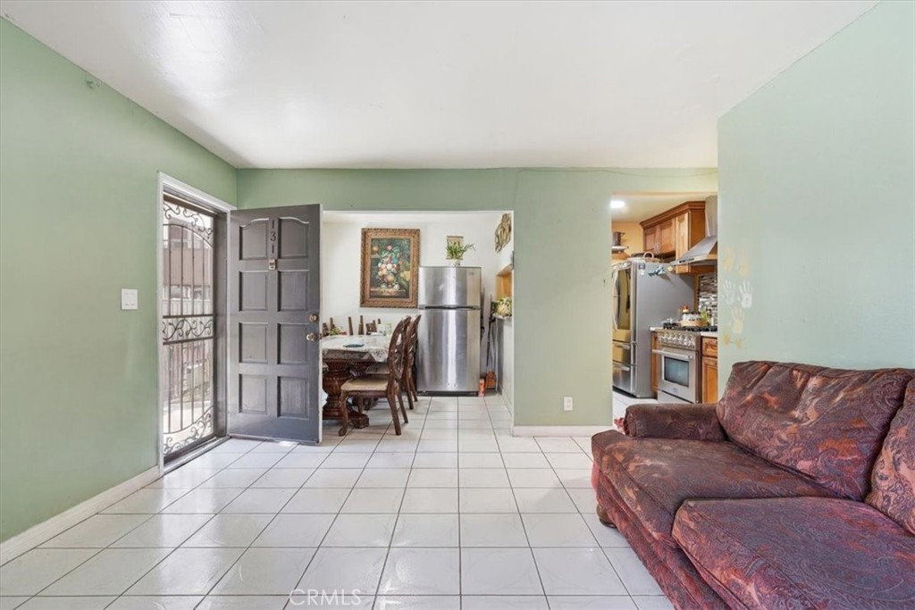 1001 131 W Stevens 131 Property Photo 5