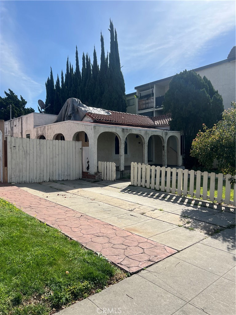 8136 Bright Avenue Property Photo 1
