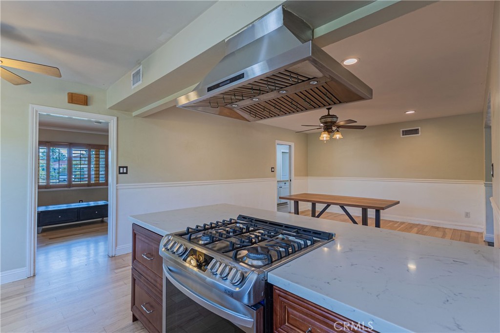 1609 W Workman Property Photo 6