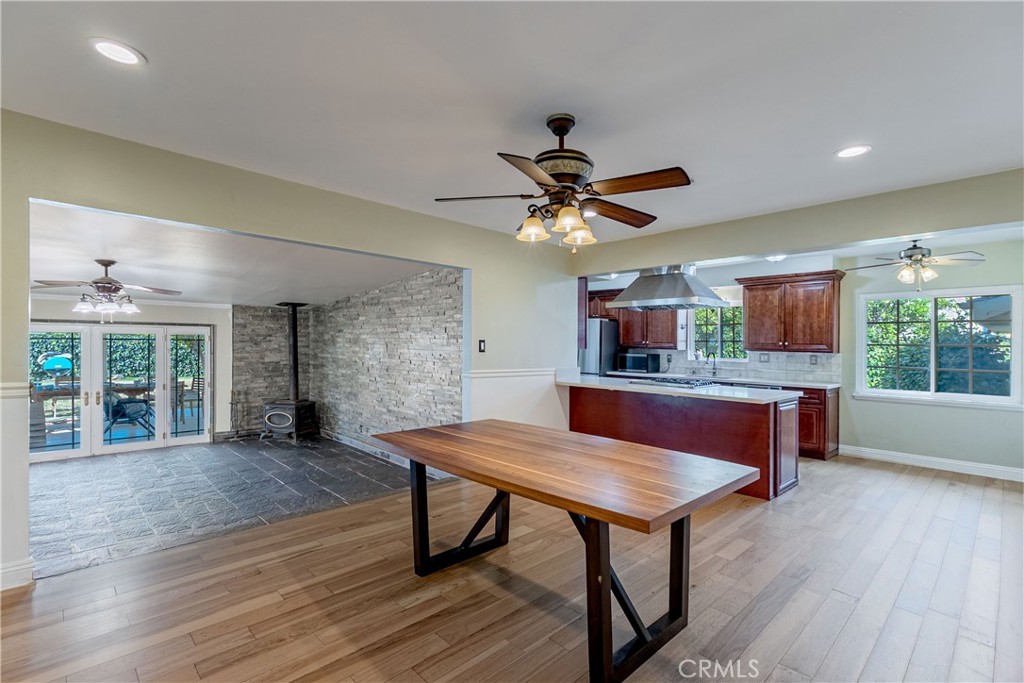 1609 W Workman Property Photo 8