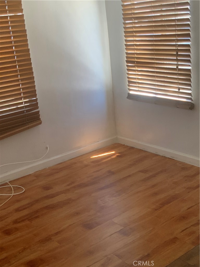 12003 Jersey Property Photo 6