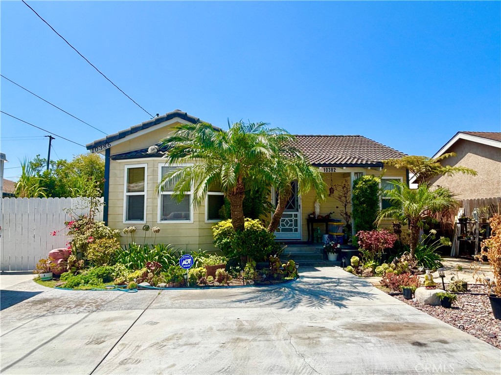10382 Bonnie Property Photo 1