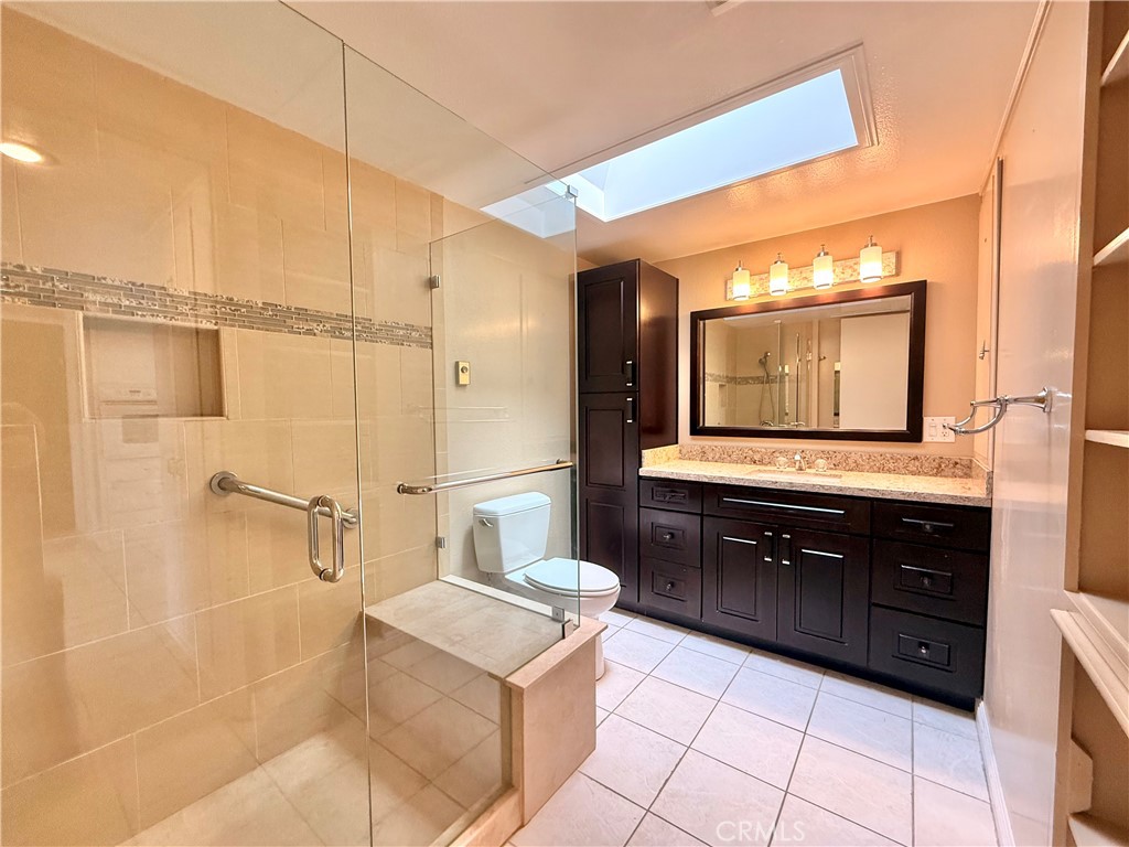 1690 Interlachen Road 42i Property Photo 13
