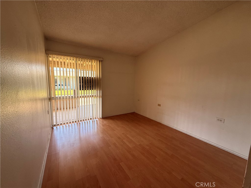 1690 Interlachen Road 42i Property Photo 15