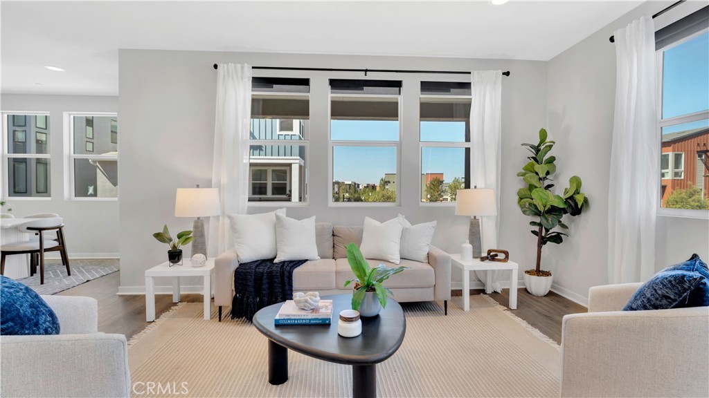 100 Tenor Property Photo 6