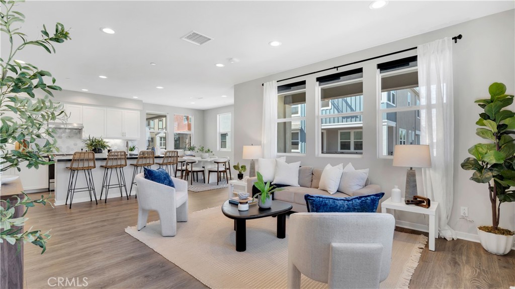 100 Tenor Property Photo 15