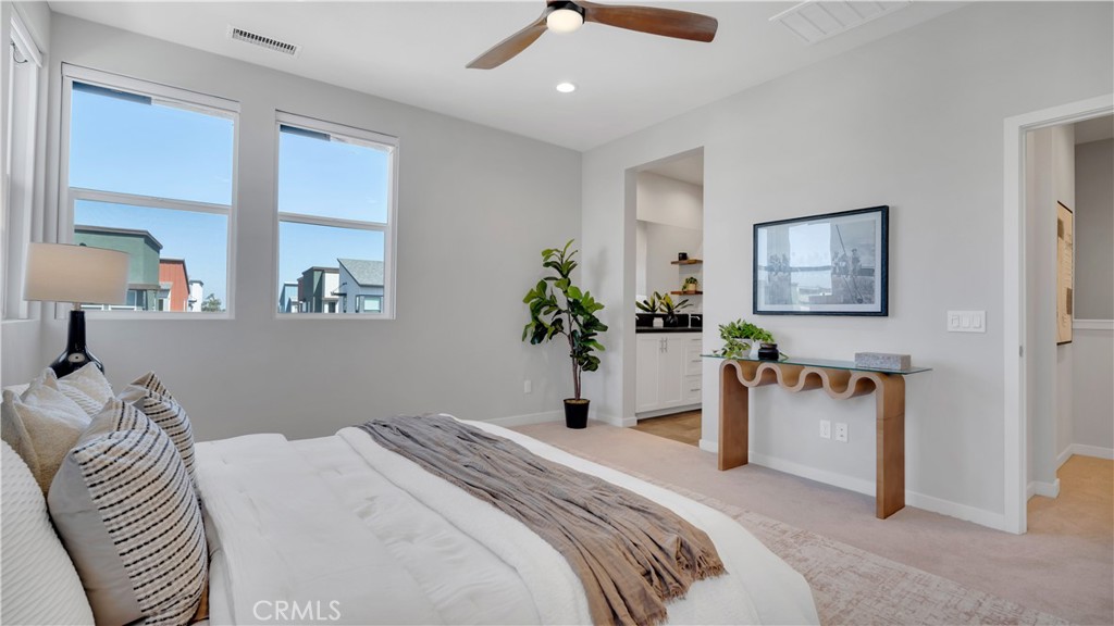 100 Tenor Property Photo 24