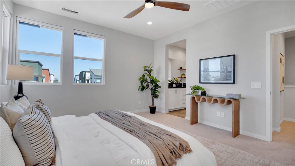 100 Tenor Property Photo 24