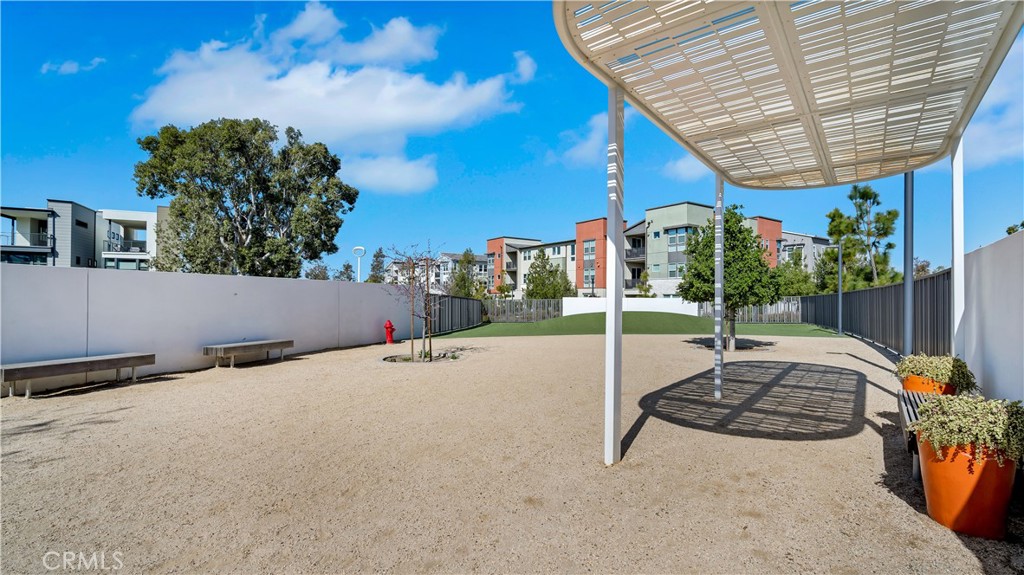 100 Tenor Property Photo 47