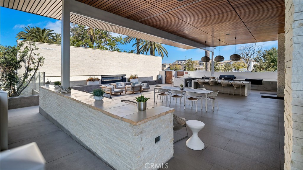 100 Tenor Property Photo 51