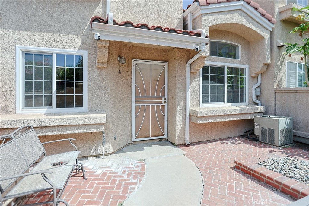 14202 Flower L Property Photo 2