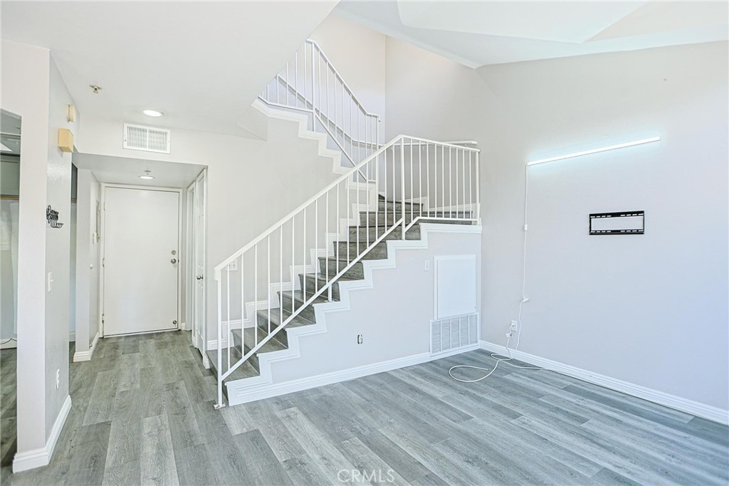 14202 Flower L Property Photo 22