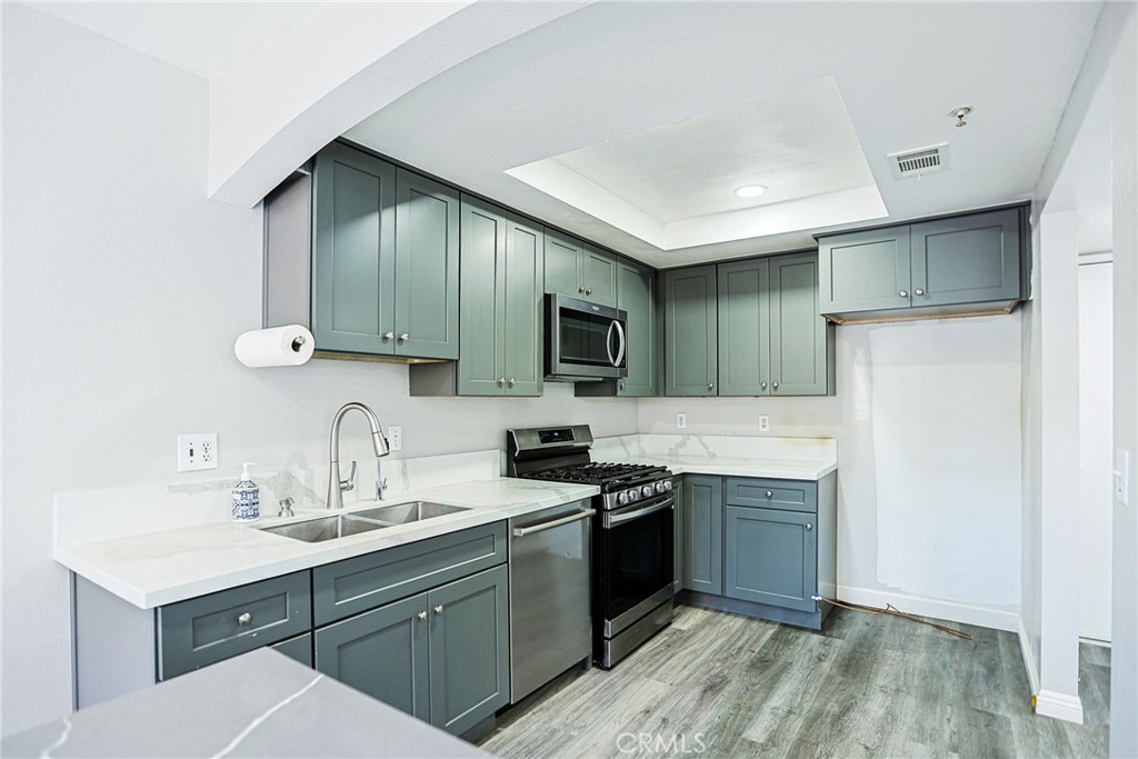 14202 Flower L Property Photo 28