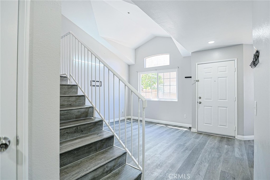 14202 Flower L Property Photo 33