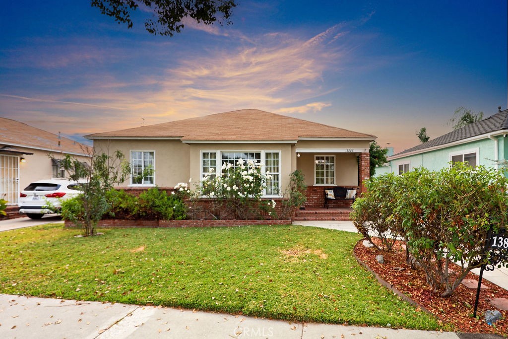 13808 Greenbrier Property Photo 1