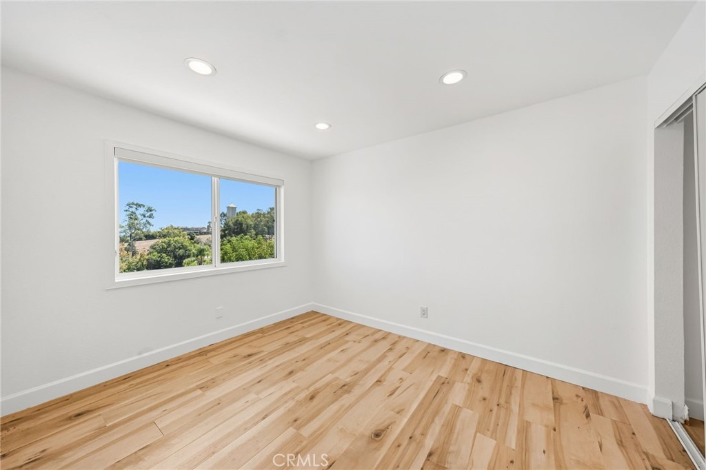 26722 Rolling Vista Property Photo 32