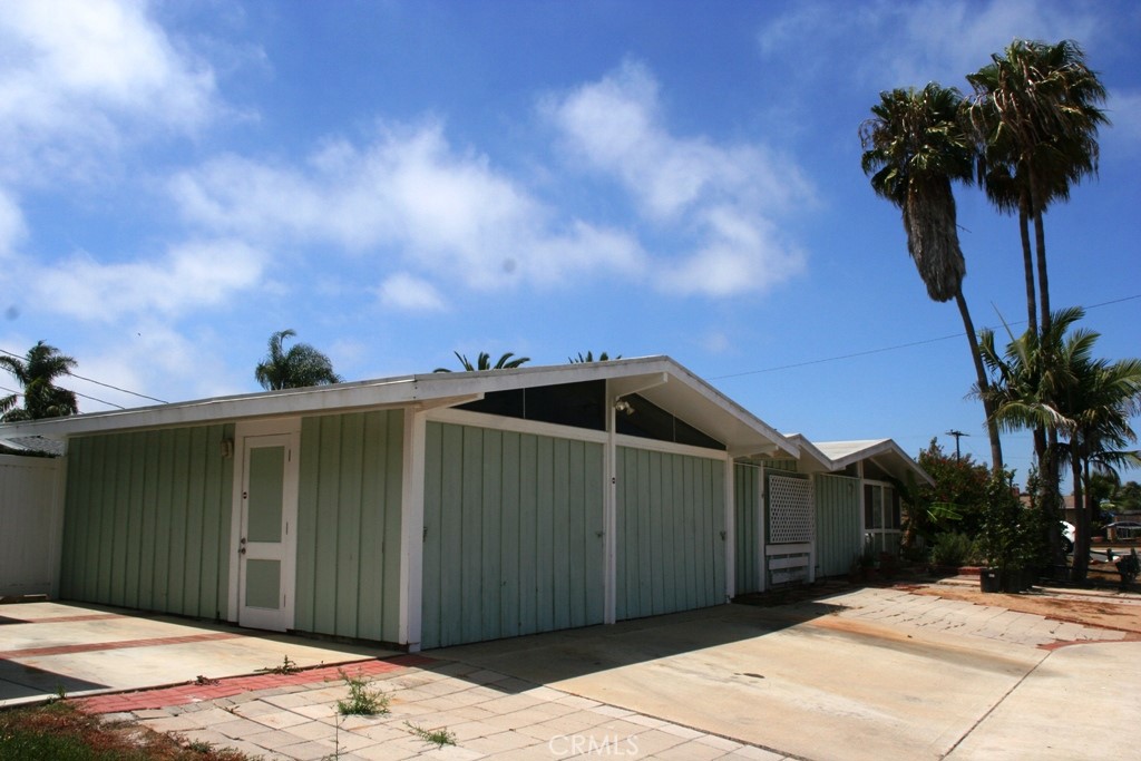 703 Center