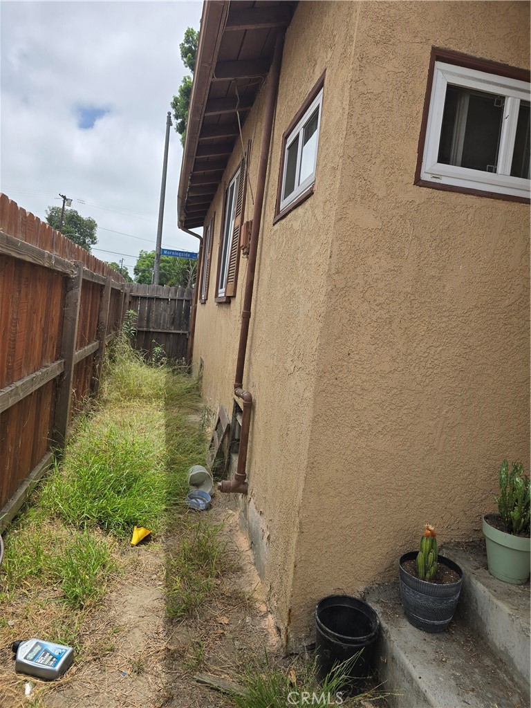 363 E Morningside Property Photo 4