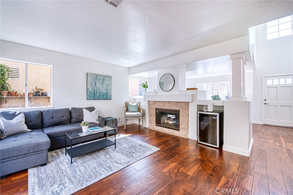 9 Channel Island Street Property Photo 6