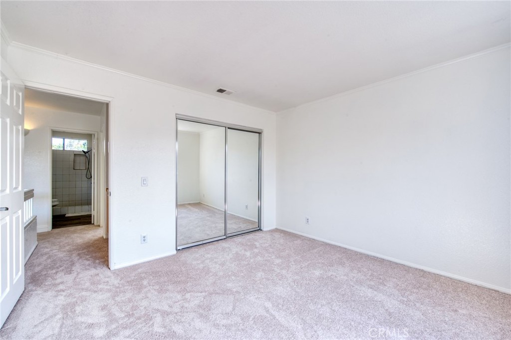 9 Channel Island Street Property Photo 24