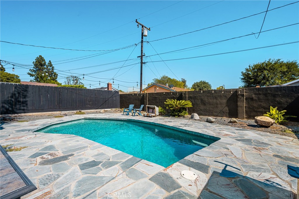 20212 E Santiago Canyon Property Photo 25