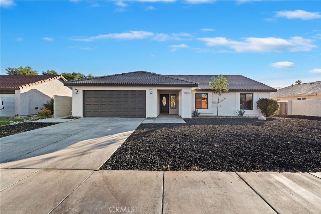 68135 Encinitas Property Photo 1