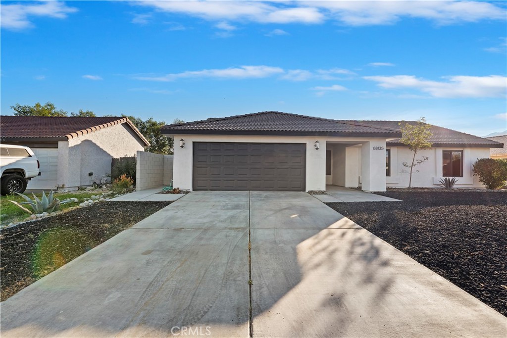 68135 Encinitas Property Photo 2