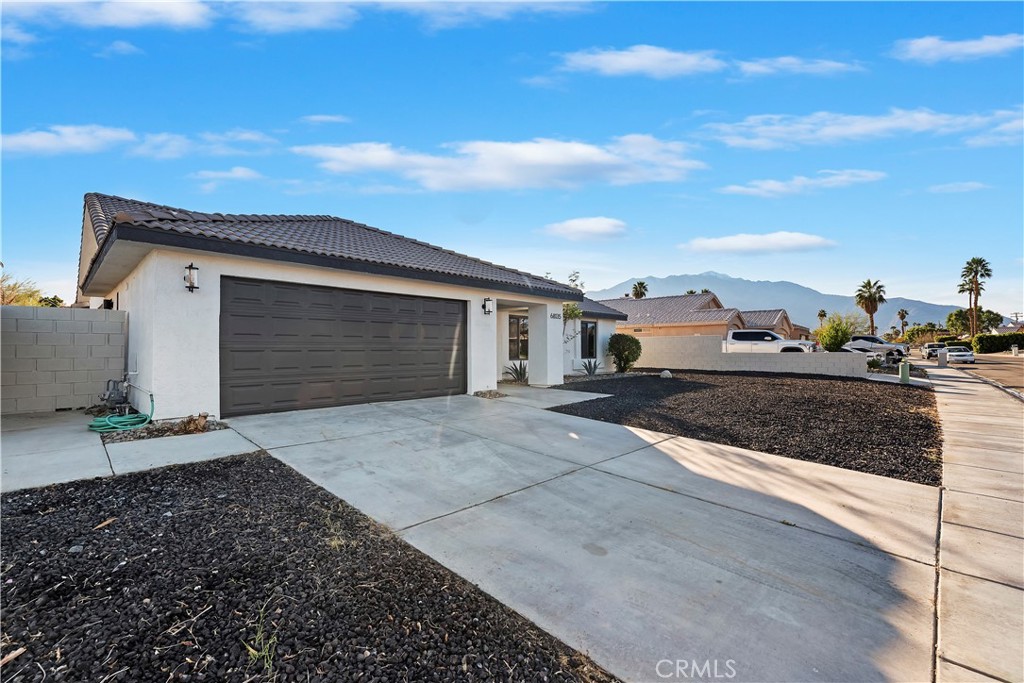 68135 Encinitas Property Photo 3
