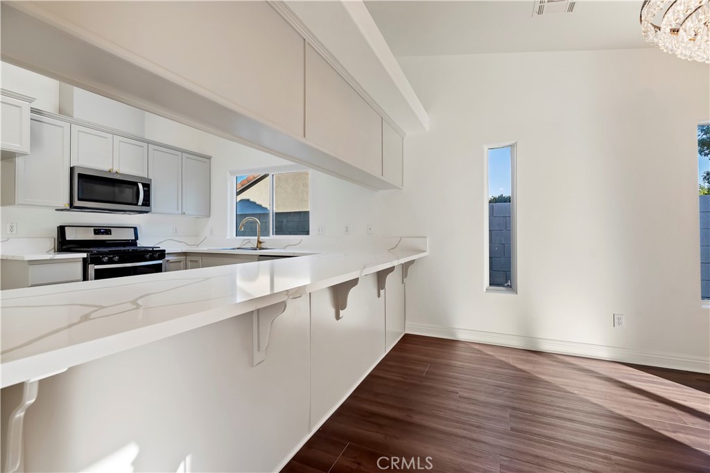 68135 Encinitas Property Photo 10