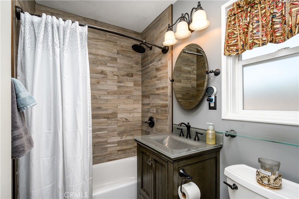 14441 La Forge Property Photo 13