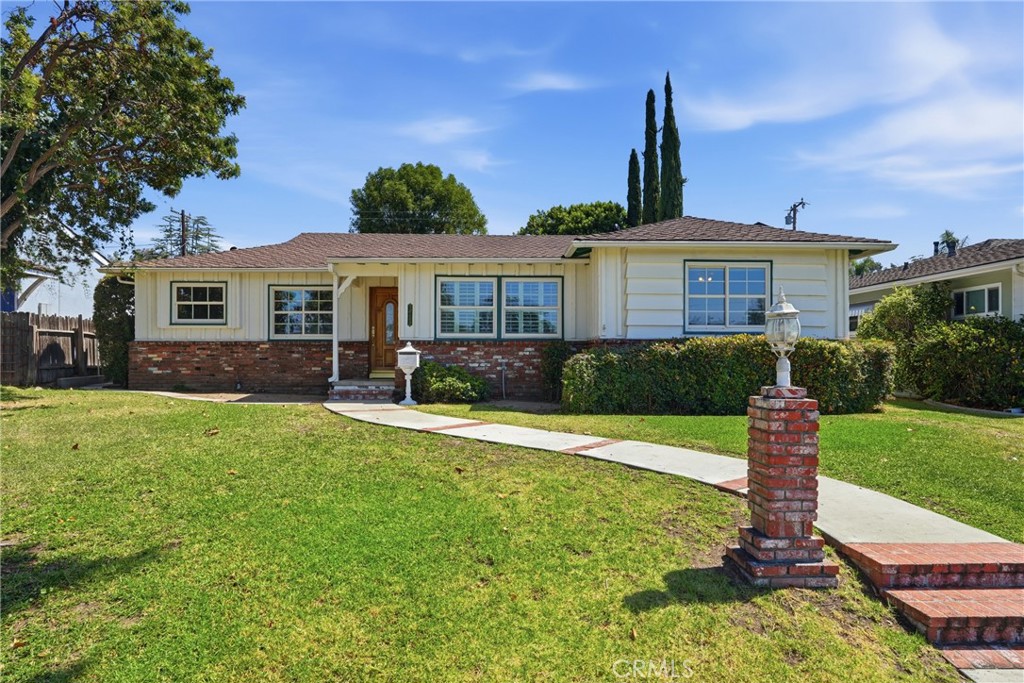 14449 Bronte Drive Property Photo 1