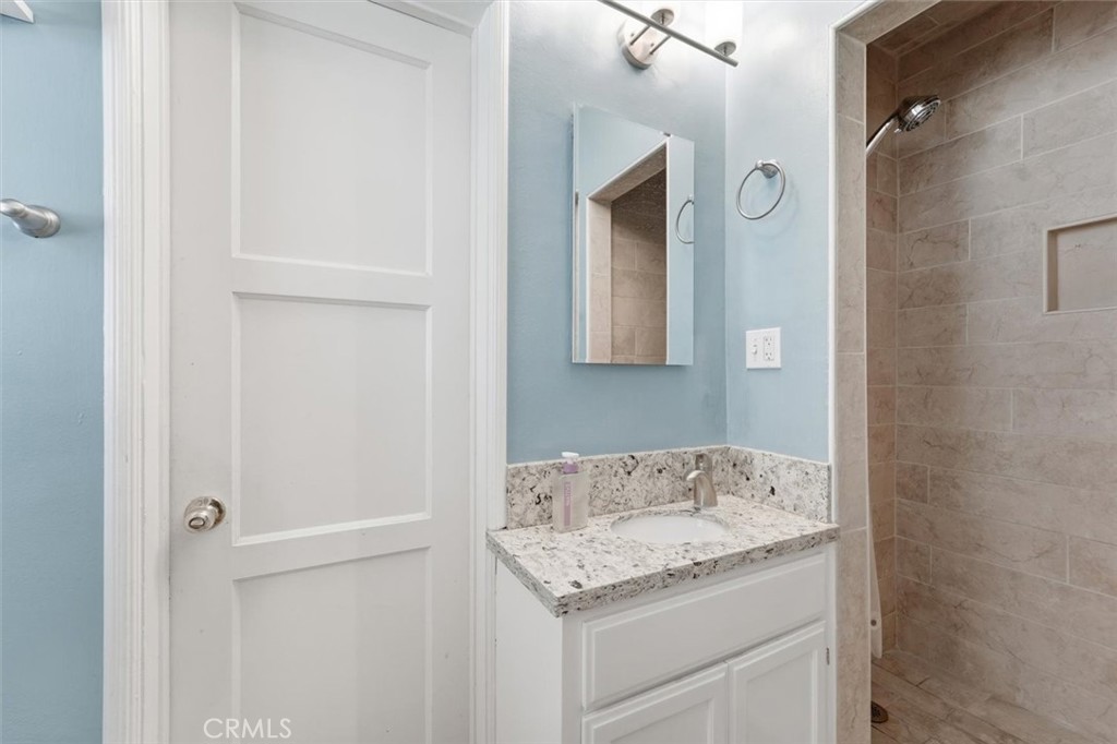 2840 Magnolia Property Photo 20