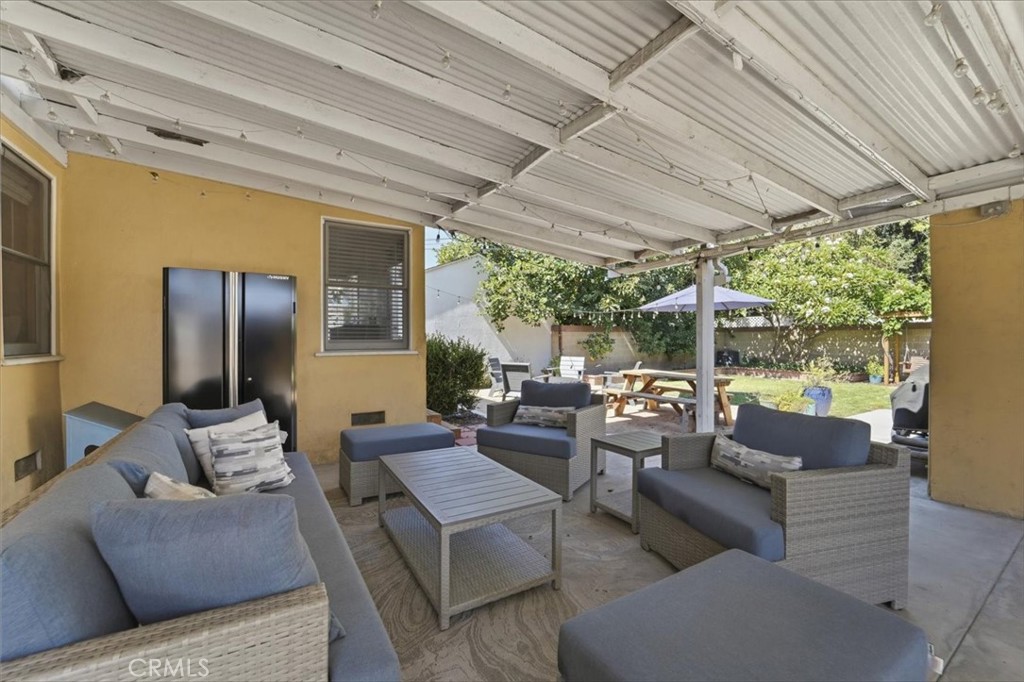 2840 Magnolia Property Photo 25