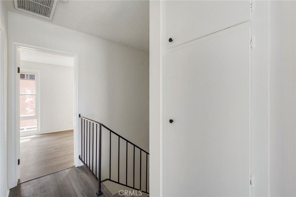 125 E Buckthorn Property Photo 11