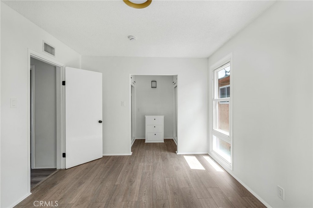 125 E Buckthorn Property Photo 18