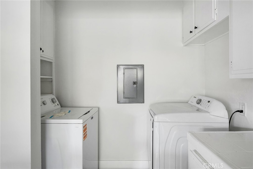 125 E Buckthorn Property Photo 32